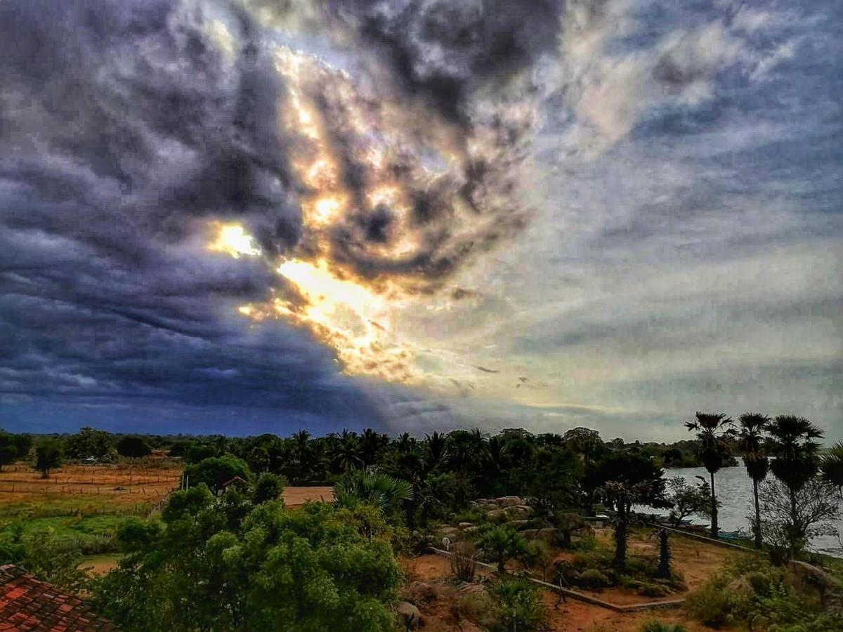 Oruwa Boutique Villas Arugam Bay Buitenkant foto