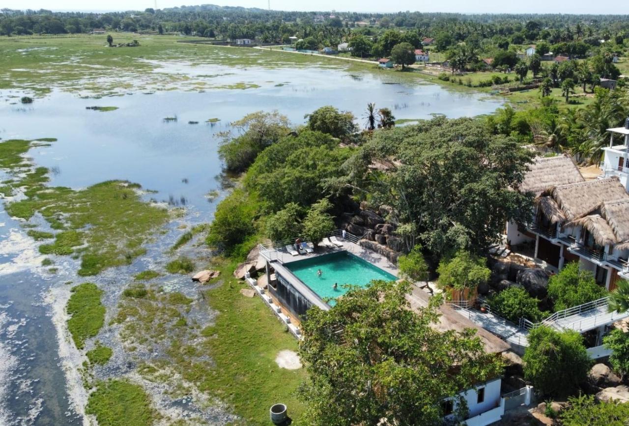 Oruwa Boutique Villas Arugam Bay Buitenkant foto