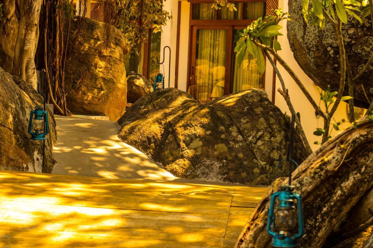 Oruwa Boutique Villas Arugam Bay Buitenkant foto